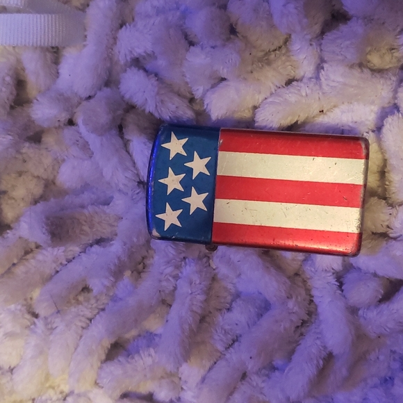 Antique lighter - Picture 2 of 3